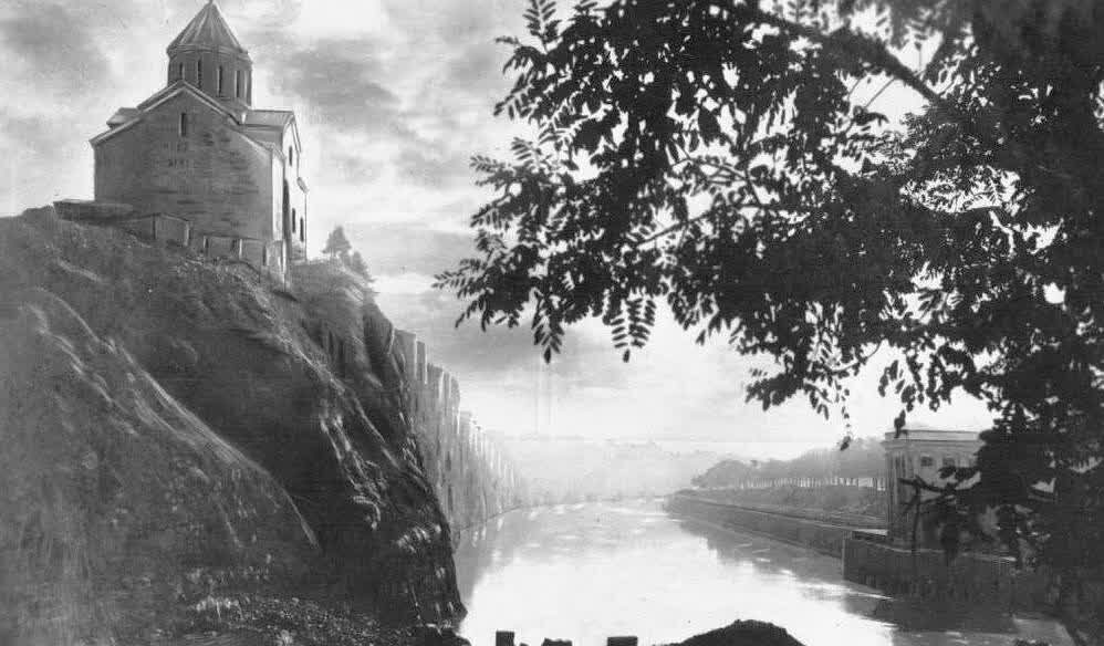 Metekhi church on its cliff above the Mtkvari river in Tbilisi in 1950